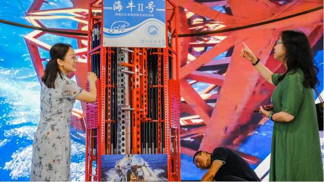 重走偉人路，謳歌新時代——湘潭市文聯(lián)主題文藝采風(fēng)創(chuàng)作活動紀(jì)實